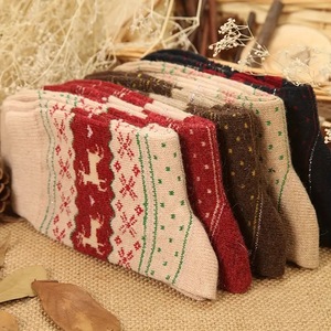Chaussettes tubulaires créatives d'automne-hiver, style européen et américain, pour le Nouvel An, <span class=keywords><strong>Noël</strong></span>, bonhomme <span class=keywords><strong>de</strong></span> neige, Père <span class=keywords><strong>Noël</strong></span>, tricotées, chaussettes <span class=keywords><strong>de</strong></span> printemps - Product Image 3