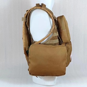 เสื้อกั๊กยุทธวิธีผ้าอ็อกซ์ฟอร์ดทนไฟสำหรับดับไฟป่าและกู้ภัย พร้อมโลโก้กากบาทสีขาว สำหรับอุปกรณ์พกพาส่วนบุคคล - Product Image 4