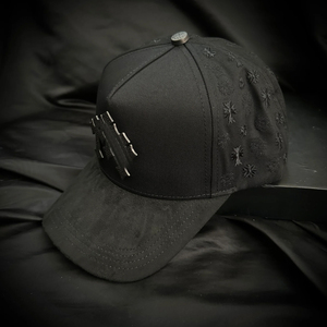 En Stock Gorra Original Del Barbas Forrada en Satén Estilo Vintage de Béisbol con Visera de Gamuza Negra Estructura A-Frame y Logo de CALAVERAS Gorras Barbas - Product Image 4
