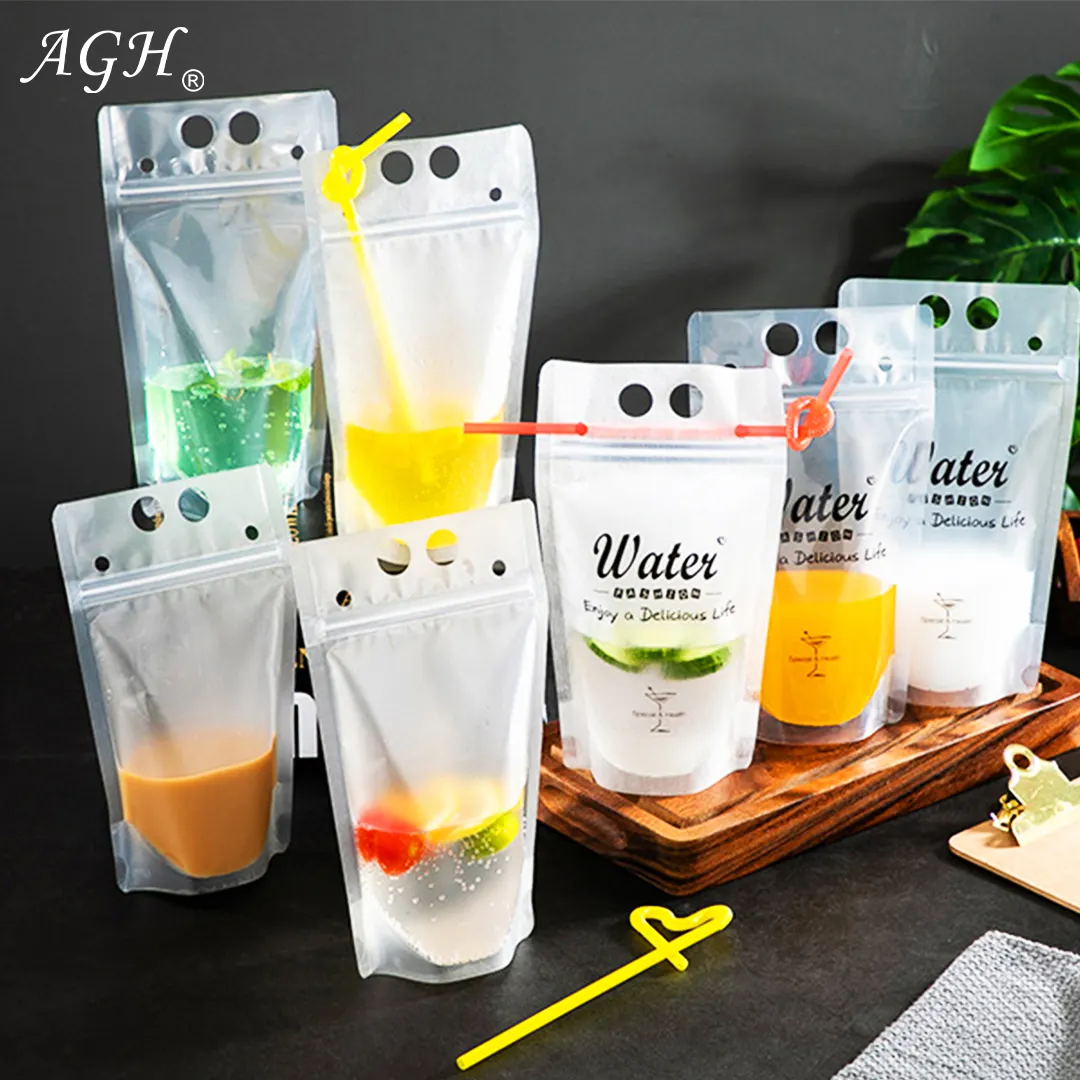 Sacos de beber plásticos recarregáveis transparentes, saco para beber suco de frutas, bico com canudo, 300ml