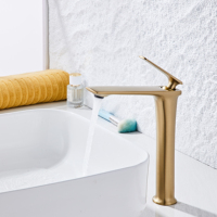 Grifo de lavabo ecológico, válvula de cerámica de un solo mango de latón, mezclador de aireador de ahorro de agua cromado para cocina y salón de Hotel