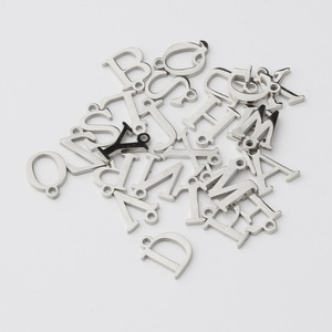 Letras Iniciales Mayúsculas de Acero Inoxidable de la A a la Z |   Colgante de Letra Chapado en Oro PVD de 18K para Joyería DIY, Fabricación de Collares y Pulseras - Product Image 5