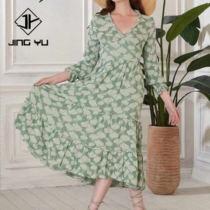 Robe d'été sans dos à col en V à fleurs sur mesure fabriquée par le fabricant, robe midi en coton luxueuse - Product Image 2