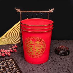 Cubo de Basura de Plástico Rojo Doble Felicidad de 4L, Cilíndrico, Decorativo, para Interiores, Hogar, Sala de Estar, Año Nuevo y Festividades - Product Image 4