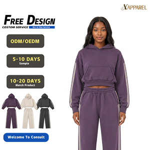 Conjunto Deportivo de Felpa con Franja Lateral para Mujer, Certificado por GRS, Sudadera Corta y Pantalones Anchos, Fabricante con Logotipo Personalizado, A&J - Product Image 1