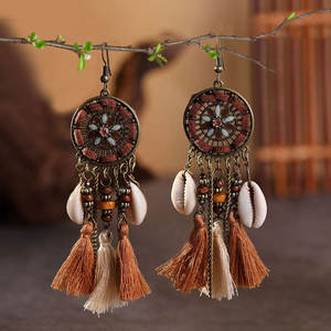 Boucles d'oreilles pendantes longues à pampilles en alliage, style ethnique bohème <span class=keywords><strong>pour</strong></span> femmes, idéales <span class=keywords><strong>pour</strong></span> les voyages et la photographie en Europe et en Amérique - Product Image 3