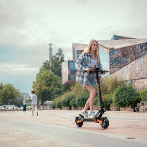 KuKirin Pro EU warehouse delivery Folding scooter with seat hub rear drive 15.6ah battery - Product Image 1