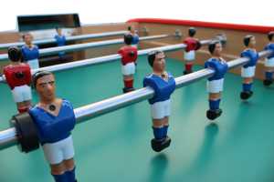 <span class=keywords><strong>Table</strong></span> <span class=keywords><strong>de</strong></span> baby-foot professionnelle style français, en MDF, avec barres télescopiques standard <span class=keywords><strong>de</strong></span> 55 pouces – Personnalisable – Meilleures ventes - Product Image 6