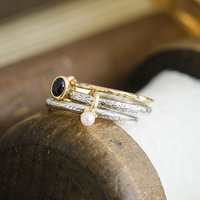 S925 Sterling Silber Schwarzer Onyx Vintage Graviertes Design Dreifach-Band-Ring für Frauen Nischen-Künstlerischer Stil Fingerring