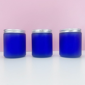 Exquisito Frasco de Vidrio Ámbar, Negro y Transparente para Velas de 100g, 250g, 500g y 1000g con Tapa de Aluminio Negra, Dorada y Plateada - Product Image 4