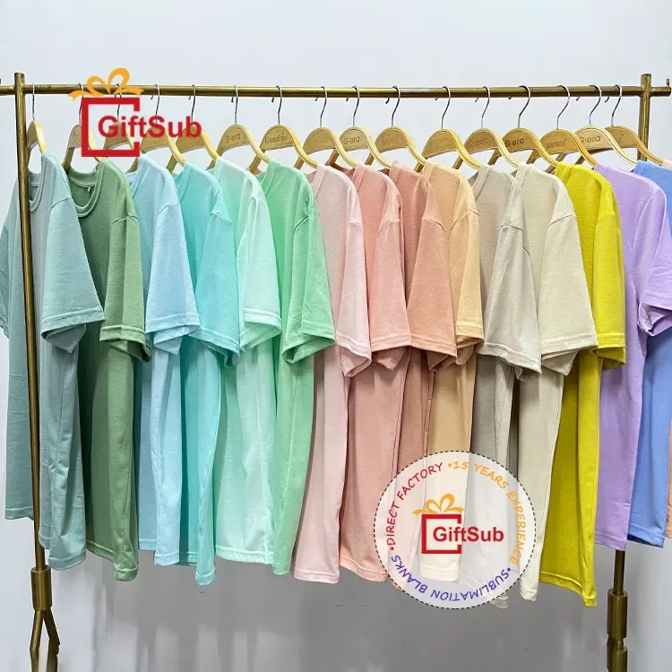 ישיר במפעל יוניסקס סופר רך כותנה מרגיש 100 פוליאסטר חולצה 200 צבעים מוצק צבעוני בלנק חולצות הדפסת סובלימציה