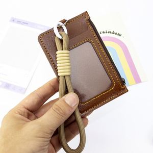 Porte-cartes en nylon classique personnalisé en usine avec sangle et porte-clés – Étui de protection économique pour cartes - Product Image 1