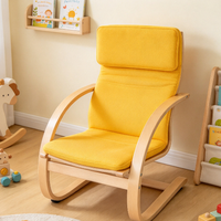 Chaise Enfant en Bois Haute Performance pour Vente en Gros, Chaise Simple Moderne avec Accoudoirs, Fauteuil Personnalisé pour Maternelle et École Maternelle