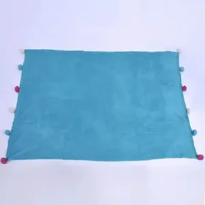 Hot Bán <span class=keywords><strong>100</strong></span>% <span class=keywords><strong>Polyester</strong></span> Siêu Mềm San Hô Lông Cừu Bé Fringe Dễ Thương <span class=keywords><strong>Pom</strong></span> Ném Chăn - Product Image 3