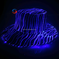 Cappello di Sicurezza Unisex Ricaricabile con Fibra Ottica LED - Luminoso al Buio per Corsa/Ciclismo, Pesca/Sci e Uso Quotidiano