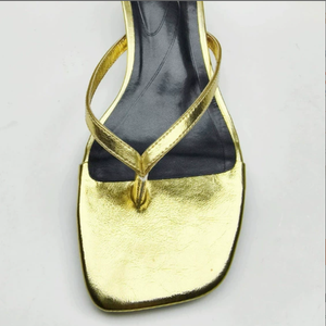 Sandales à talons carrés pour femmes, style français, noires, à lanières, ouvertes, sans talon, mode été - Product Image 1