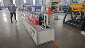 Máquina formadora de rollos de quilla de acero ligero galvanizado a buen precio DIXIN, máquina de quilla ligera de Material de acero para paneles de yeso - Product Image 2