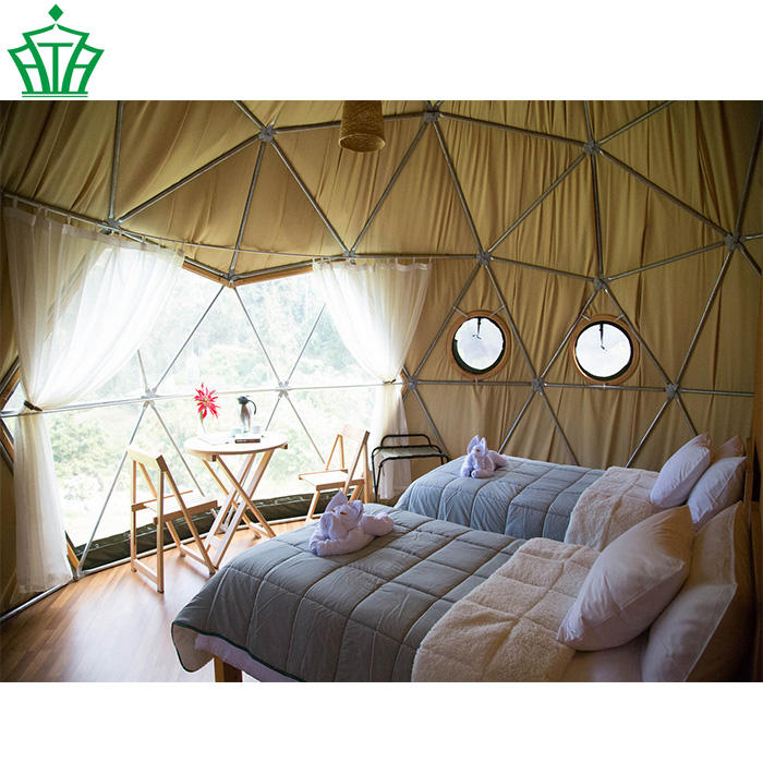 Tenda Glamor Kubah Geodesic Luar Ruangan Digunakan Musim Dingin Tenda Rumah Berkemah dengan Cerobong Asap