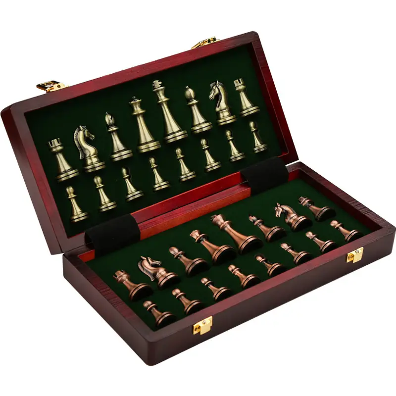 Pièce d'échecs en métal classique populaire jeu d'échecs pour adultes avec plateau d'échecs en métal et en bois pour une bonne qualité sur le marché européen