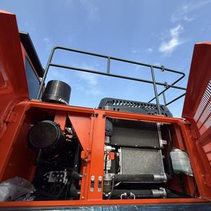 รถขุดไฮดรอลิกแบบตีนตะขาบ Doosan DX300 30 ตัน ผลิตในเกาหลี ปี 2023 สภาพใหม่ 96% บุ้งกี๋ขนาด 1.45 เมตร ชั่วโมงการทำงานน้อย เครื่องยนต์ DL08 พร้อมปั๊ม - Product Image 3