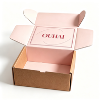 Boîte d'expédition en carton ondulé avec impression couleur intégrale et logo kraft pour l'emballage de vêtements, chaussures, chaussettes et articles vestimentaires