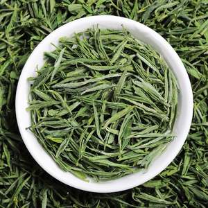 Thé Huangshan Mao Feng de haute qualité Thé vert biologique Riche en arôme Abaisse le cholestérol et possède des propriétés antioxydantes. - Product Image 2