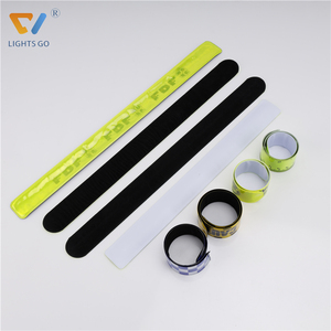 Cao-vis an toàn phản quang <span class=keywords><strong>Slap</strong></span> ban nhạc mắt cá chân Vòng đeo tay Trọng lượng nhẹ Quà tặng khuyến mãi <span class=keywords><strong>Slap</strong></span> bọc cho đêm thể thao - Product Image 2