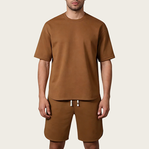 Vêtements d'été colorés pour hommes, t-shirts personnalisés pour hommes, t-shirts en gros, logo personnalisé, t-shirts à col rond imprimés à l'écran et shorts, ensemble de survêtement - Product Image 1