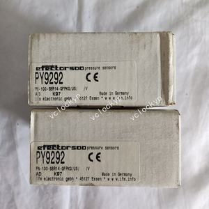 Un interrupteur de pression IFM New PY9292 en boîte - Product Image 1