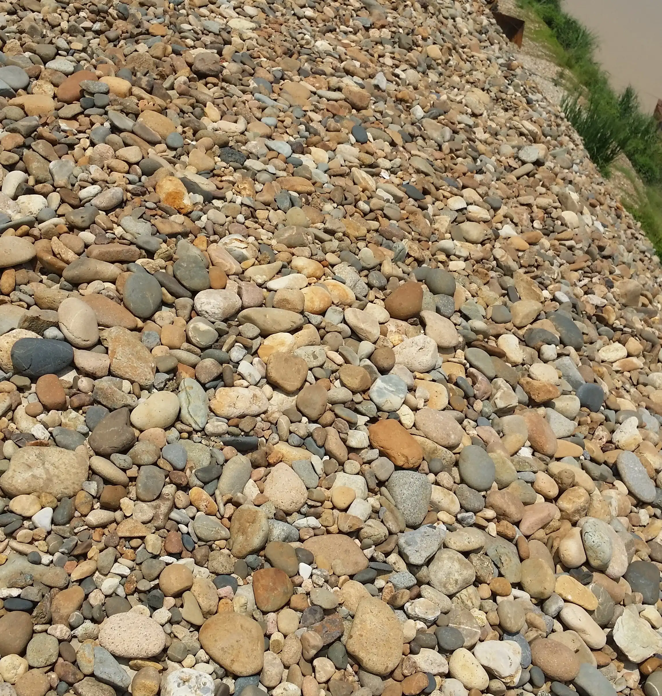 River Rock Colourful Pebble Mixed Colored Homed River Rock Flat Pebbles Of Garden