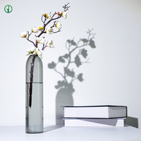 Décoration de maison minimaliste décoration florale pièce maîtresse de mariage Vase en verre noir transparent pour décoration de table