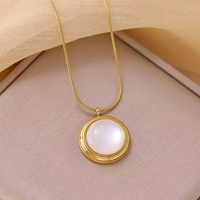 Collier pendentif carré géométrique rétro Huibao en acrylique noir, chaîne serpent en acier inoxydable, accessoires de mode pour femmes, vente en gros