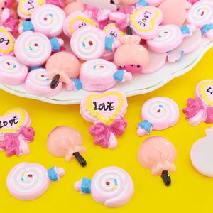 Breloques populaires en forme de sucette rose à dos plat, cabochons en résine, breloques bonbons d'amour pour la décoration de téléphone - Product Image 3