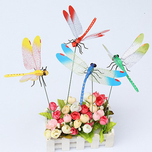 Adesivo magnetico da parete 3D a forma <span class=keywords><strong>di</strong></span> libellula simulata, 4 colori, 14 cm, decorazione da parete <span class=keywords><strong>di</strong></span> lusso con piante verdi, decorazione per la casa. - Product Image 4