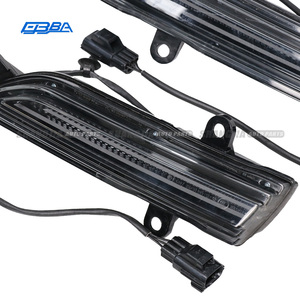 Luces Traseras Interiores Negras para Aston Martin DB11 2016-2024 L:HY53-138453-DC R:HY53-138452-DC - Product Image 4