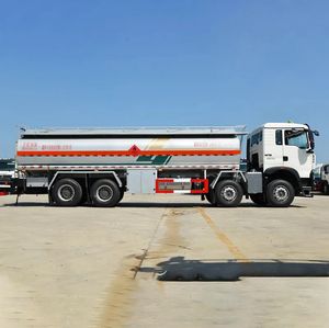 Sinotruk Nieuwe Howo 22000 Liter 8X4 6000 Gallon Diesel Olie Transporter Capaciteit Brandstoftank Tanker Vrachtwagen 12 Wielen Met Pistool - Product Image 5