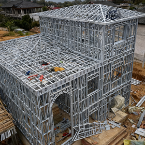 Villa préfabriquée en acier léger, structure en acier, belle apparence, structure robuste, y compris l'eau et l'électricité - Product Image 1
