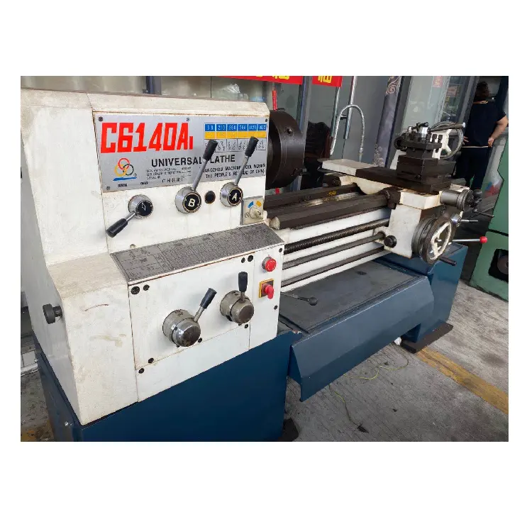 Máquina de torno de torneado de Metal CNC, alta velocidad, 1000mm, C6140, precio