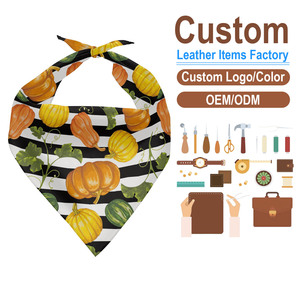 Pañuelo Personalizado para Mascotas Directo de Fábrica, Bajo MOQ 1PC, Diseño Hoja de Arce y Girasol, Bufanda para Perros y Gatos, Accesorios Personalizados para Mascotas OEM - Product Image 1