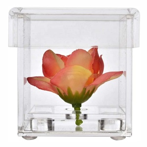 Caja de regalo de acrílico transparente de lujo de tamaño personalizado con tapa Caja de exhibición de almacenamiento de flores cuadrada - Product Image 4