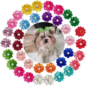 Sevimli yeni pet aksesuarları köpek Headdress Topknot köpek saç fiyonkları ile lastik bantlar inciler çiçekler