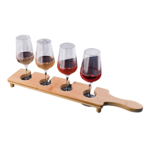 Tablero de vuelo de vino de madera de bambú natural de cuatro vasos con mini patas de pie - Product Image 1