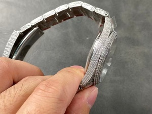 Montre sport et décontractée de luxe, montre mécanique sertie de diamants de haute qualité, mouvement personnalisé - Product Image 4