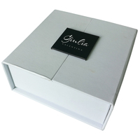 Boîte rigide blanche personnalisée à double porte avec fermeture magnétique pour carte d'invitation de mariage de luxe, présentation de cadeau