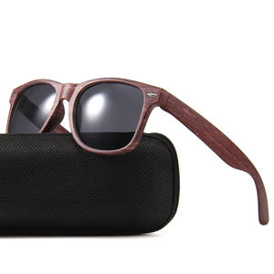 Gafas de Sol JHW1028 con Diseño de Madera, Protección UV400, Marco de PC, Unisex, para Viajes y Conducción - Product Image 5