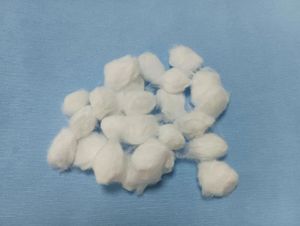 Usine de haute qualité 100% pur <span class=keywords><strong>coton</strong></span> biologique OEM boule de <span class=keywords><strong>coton</strong></span> boules de <span class=keywords><strong>coton</strong></span> <span class=keywords><strong>blanc</strong></span> - Product Image 5