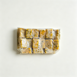 Pulpa de Maracuyá Congelada IQF, Fruta de la Pasión Natural con Semillas para Procesamiento de Alimentos a Gran Escala - Product Image 1