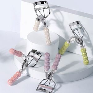 Pince à cils en céramique portable rose, nouvelle pince à cils en acier au carbone pour maquillage et beauté - Product Image 1