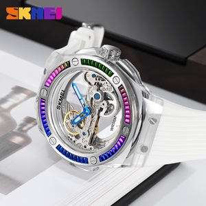Reloj de Negocios a la Moda para Hombre SKMEI M032 de Lujo Dorado, Diseño Esqueleto Automático y Mecánico con Correa de Acero Inoxidable y Cristal, Estilo Masculino - Product Image 3