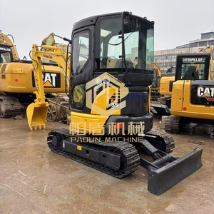 Prix d'une excavatrice sur chenilles hydraulique d'occasion Komatsu PC35MR japonaise d'origine, mini-excavatrice de 3,5 tonnes PC35. - Product Image 2